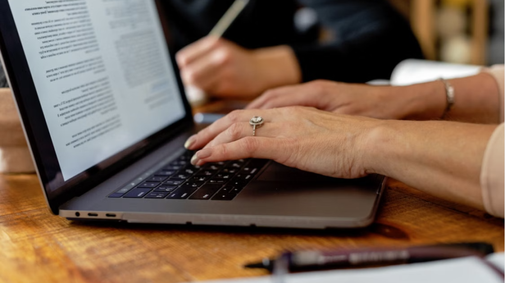 How to Avoid Keyword Stuffing: Finding the Right SEO Balance